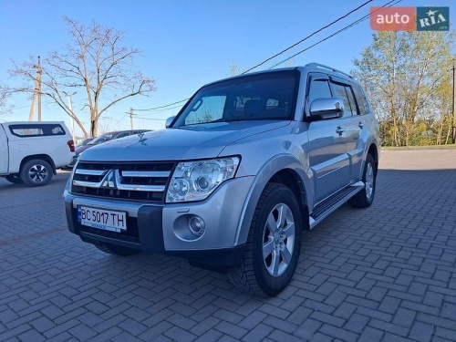 Mitsubishi Pajero 2008