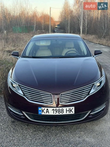 Lincoln MKZ 2013