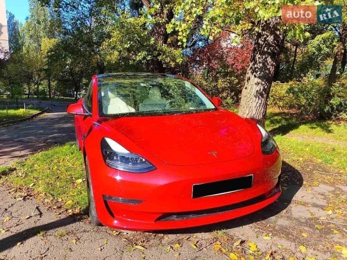 Tesla Model 3 2023