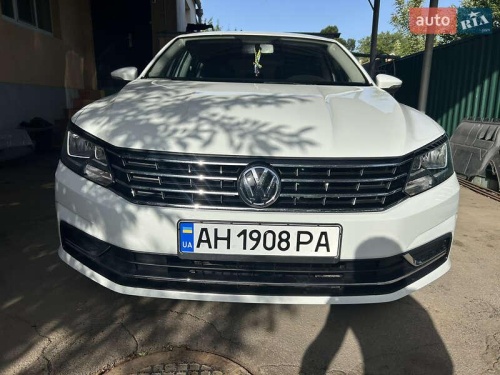 Volkswagen Passat 2015