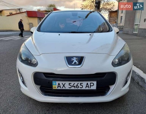 Peugeot 308 2012