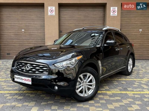 Infiniti FX 35 2010