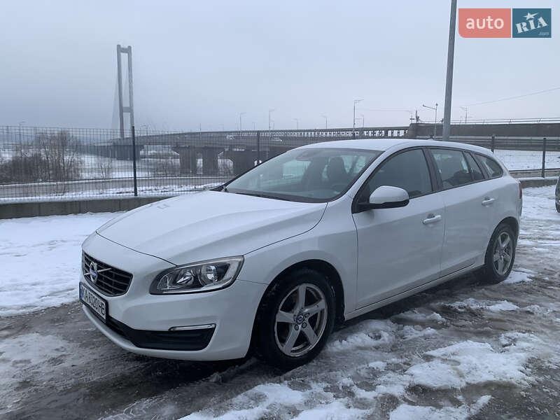 Volvo V60 2016
