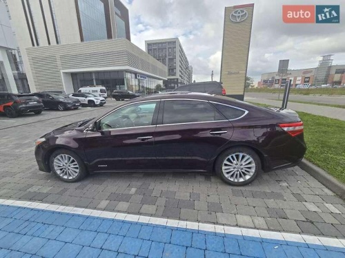 Toyota Avalon 2013