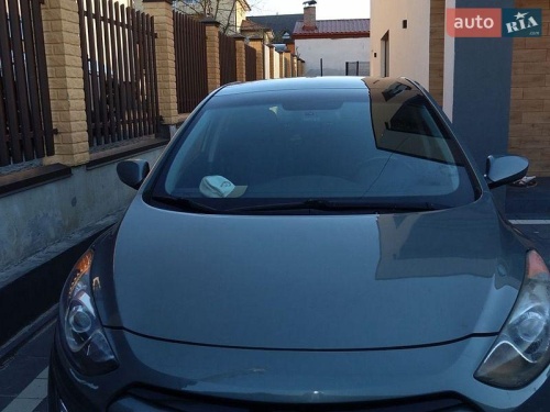 Hyundai Elantra 2013