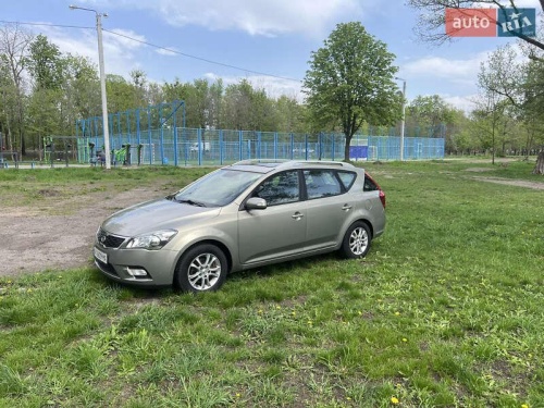 Kia Ceed 2011