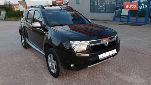 Dacia Duster 2011