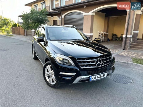 Mercedes-Benz M-Class 2015