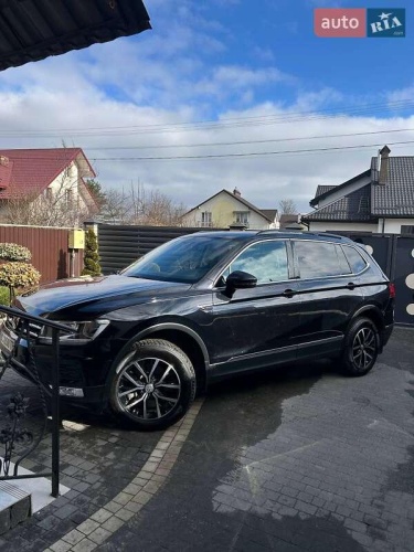 Volkswagen Tiguan 2021