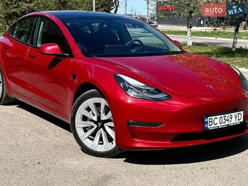 Tesla Model 3 2021
