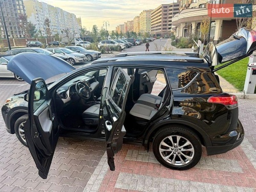 Toyota RAV4 2017