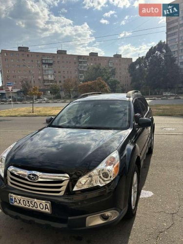Subaru Outback 2011