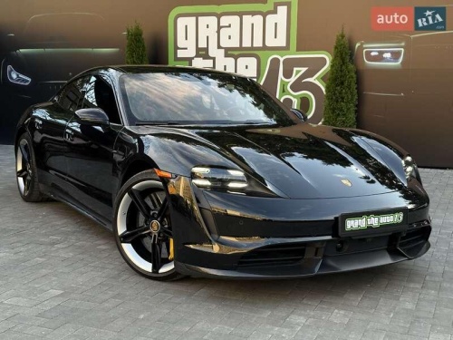 Porsche Taycan 2019