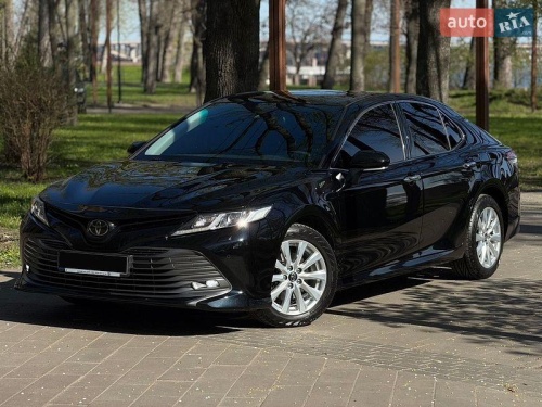 Toyota Camry 2018