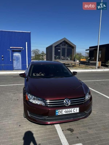 Volkswagen Passat 2013