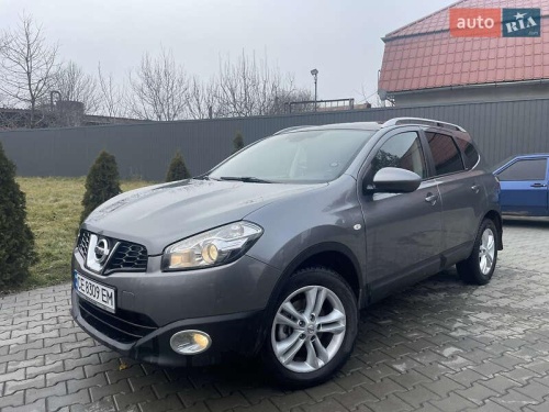 Nissan Qashqai+2 2011