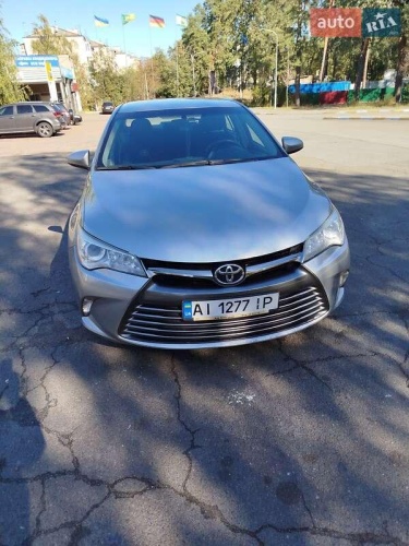 Toyota Camry 2015