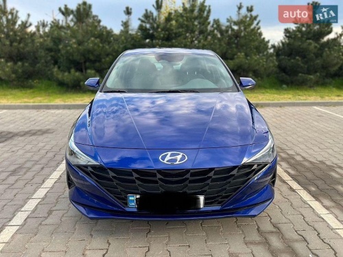 Hyundai Elantra 2023