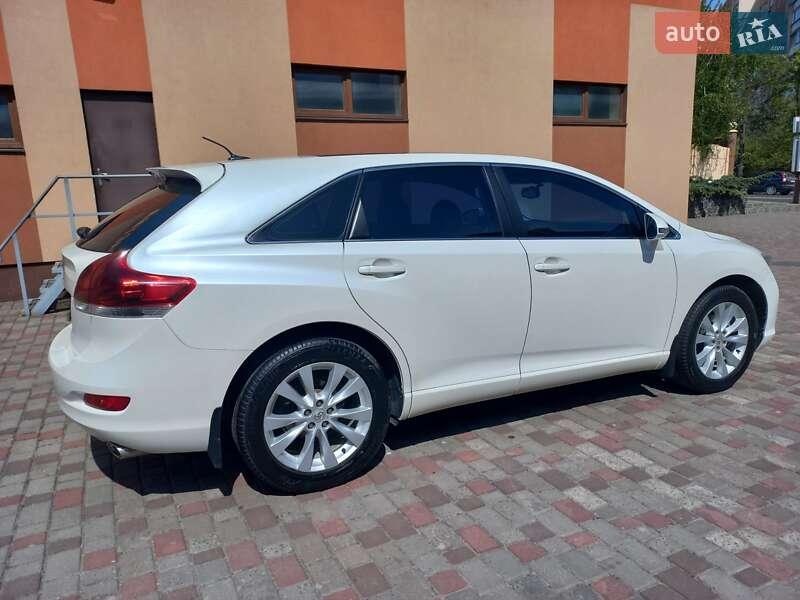 Toyota Venza 2014
