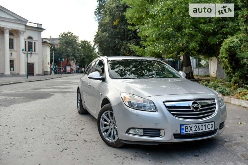 Opel Insignia 2011