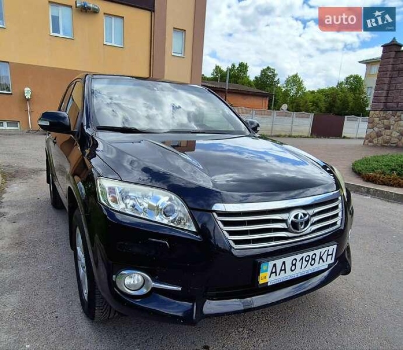 Toyota RAV4 2010