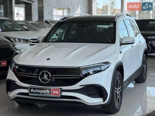 Mercedes-Benz EQB 2021