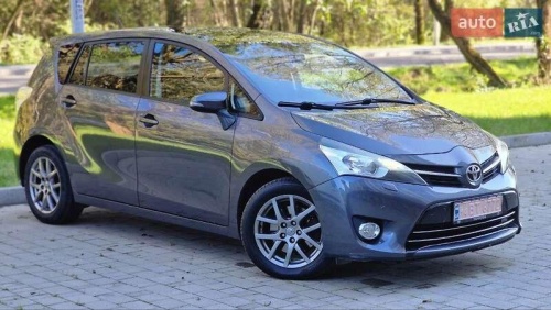Toyota Verso 2013