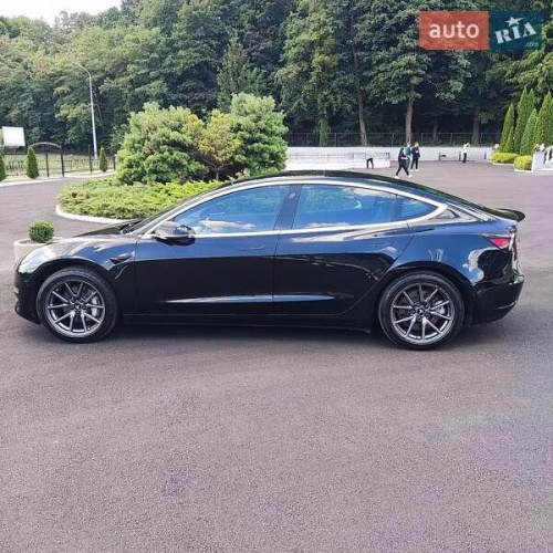 Tesla Model 3 2018