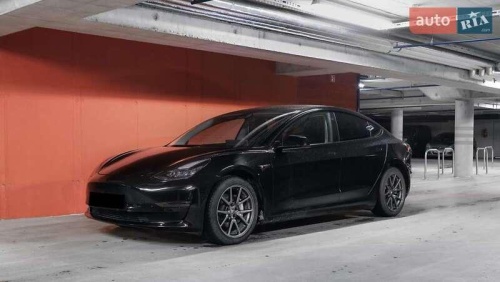 Tesla Model 3 2018