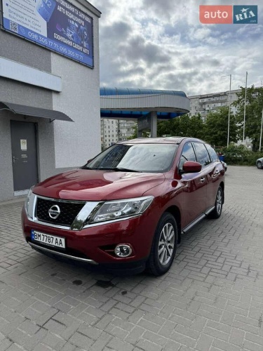 Nissan Pathfinder 2013