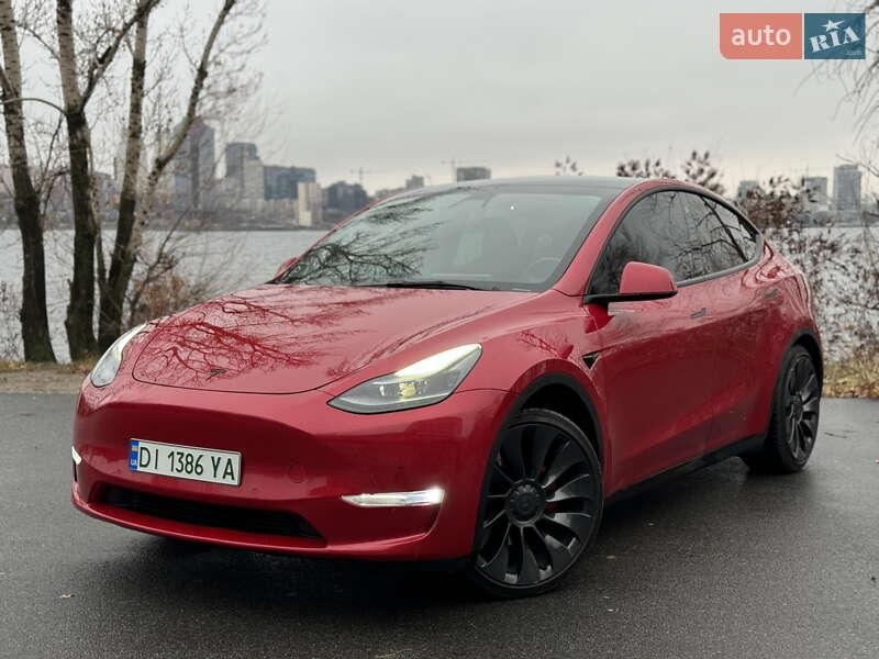 Tesla Model Y 2022