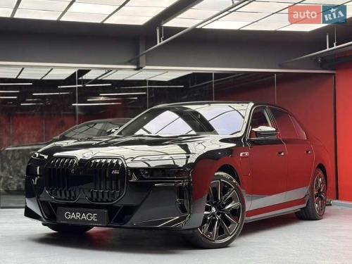 BMW 7 Series 2024