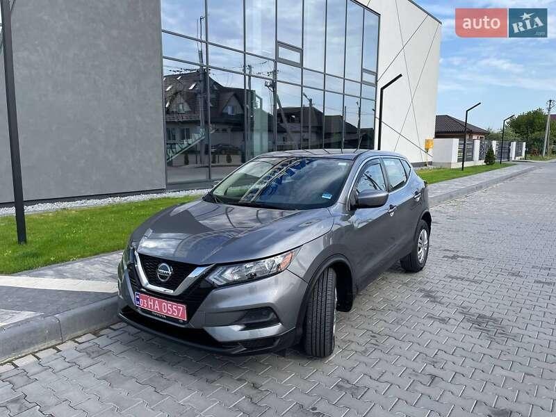 Nissan Rogue Sport 2020
