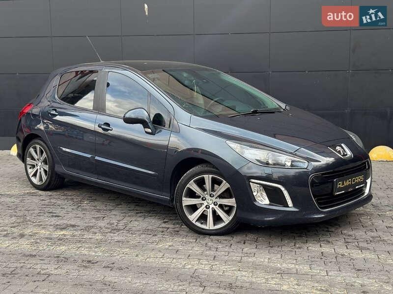 Peugeot 308 2011