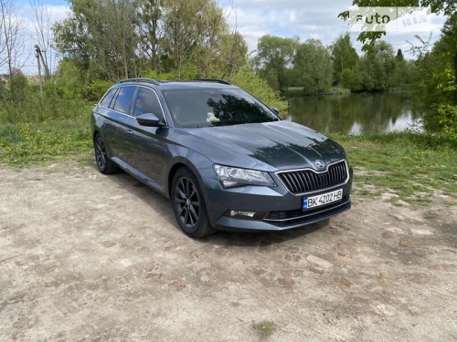 Skoda Superb 2016