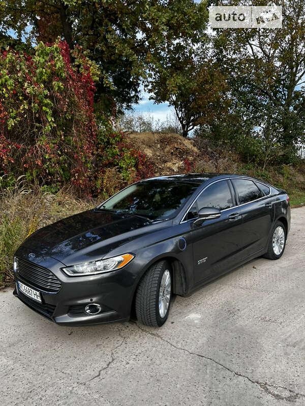 Ford Fusion 2015