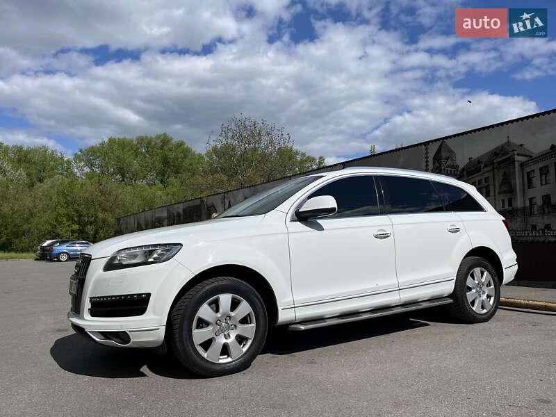 Audi Q7 2015