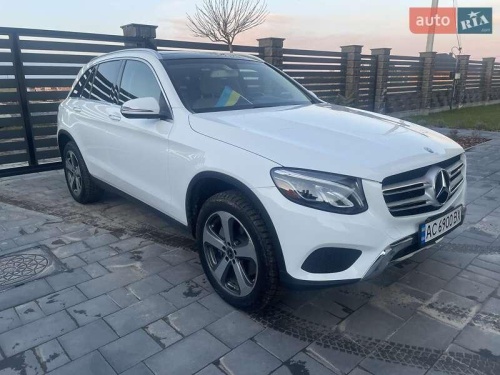 Mercedes-Benz GLC-Class 2017
