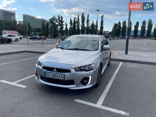 Mitsubishi Lancer 2015