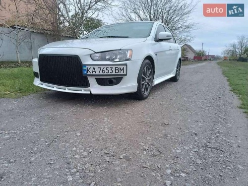 Mitsubishi Lancer 2016