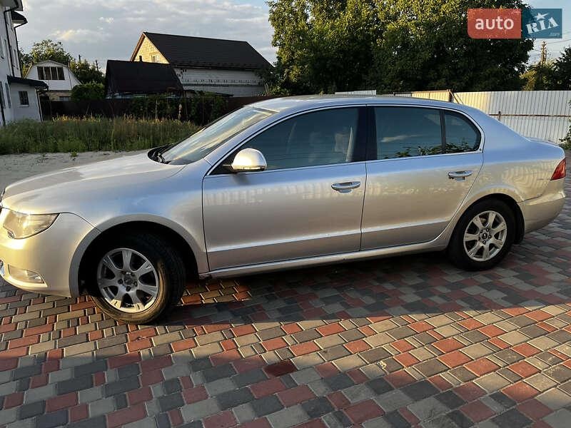 Skoda Superb 2010
