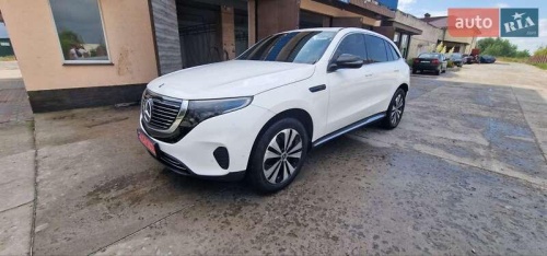 Mercedes-Benz EQC 2020