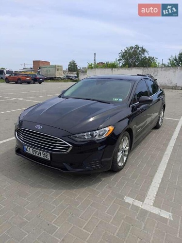 Ford Fusion 2019