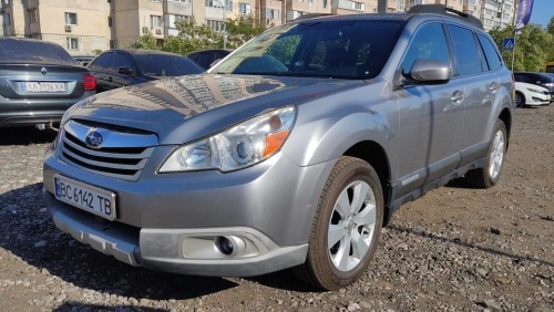 Subaru Outback 2010