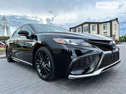 Toyota Camry 2023