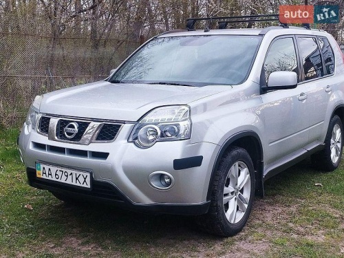 Nissan X-Trail 2011