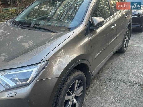 Toyota RAV4 2017