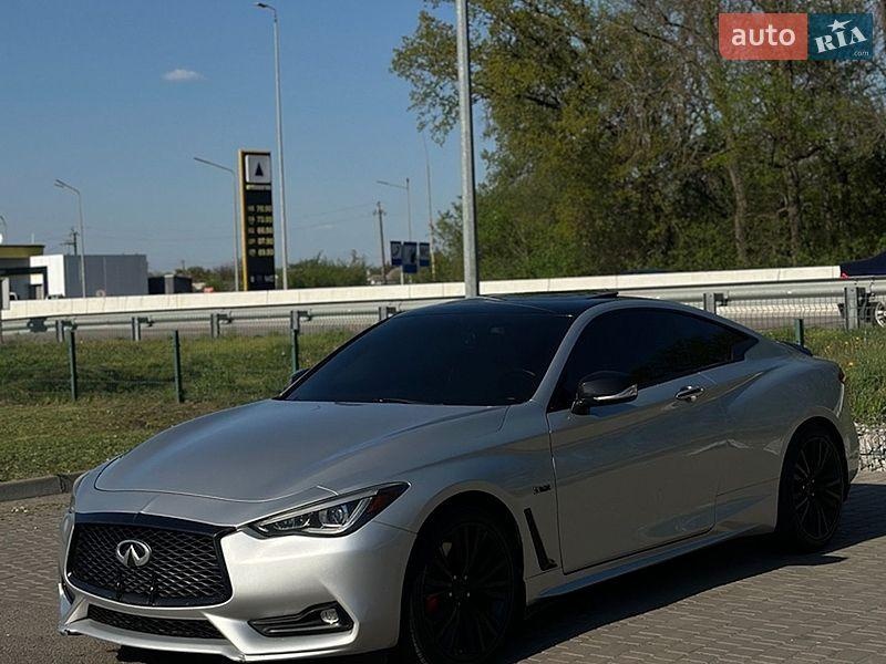 Infiniti Q60 2017