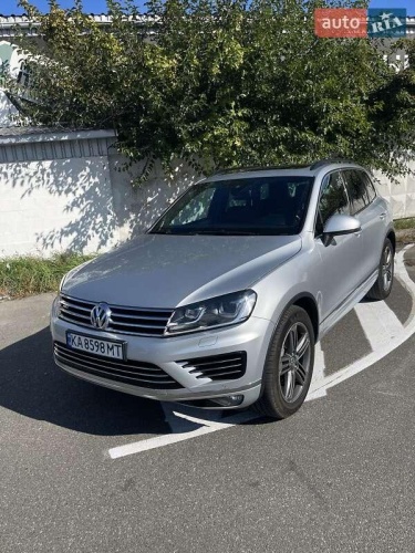Volkswagen Touareg 2015