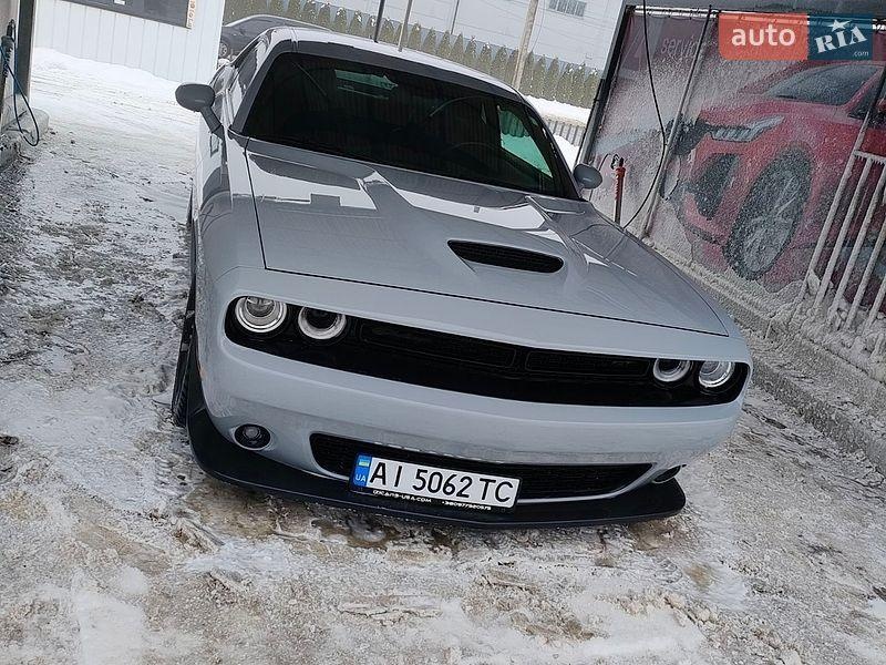 Dodge Challenger 2021